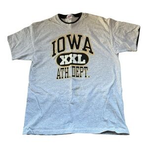 VTG Anvil Iowa Hawkeyes Tshirt Heavy‎ weight Made In USA sz XL